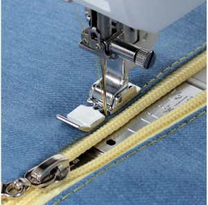 Stopka do zamków Janome i Elna (rotacyjny 9 mm, obustronna)