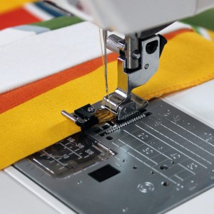 Stopka do ściegu owerlokowego Janome i Elna (rotacyjny)