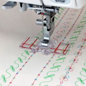 Stopka do ściegów równoległych Janome (rotacyjny 9 mm)