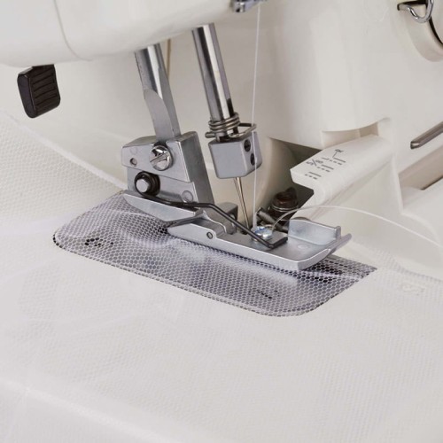 Janome 202034005.jpg
