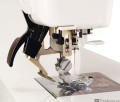 Janome MC6600P - stopka z górnym transportem.jpg