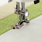 Stopka z prowadnikami 4 w 1 chwytacz rotacyjny 200449001 JANOME
