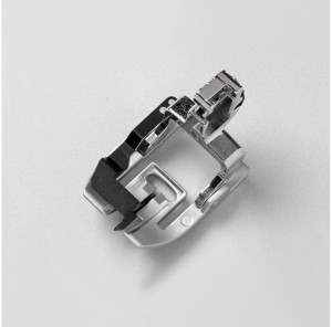 Stopka z centralnym prowadnikiem Janome (wysoki uchwyt, rotacyjny)