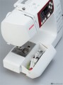 Janome QXL605 - schowek.jpg